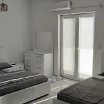 Golem Apartment Apartment