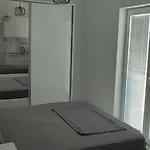 Apartment Golem Apartment *