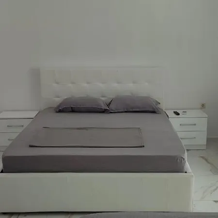 Golem Apartment Голем