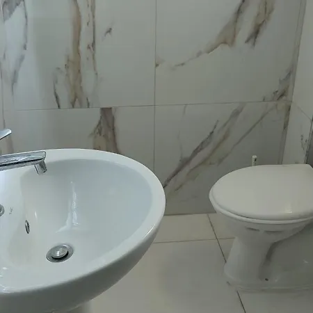Golem Apartment Appartamento