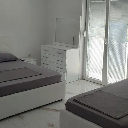 Golem Apartment *