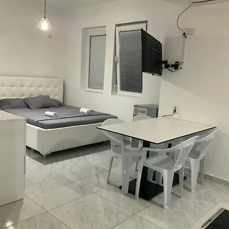 Golem Apartment