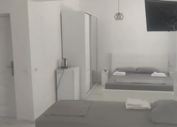 Golem Apartment * Golem (Tirana)