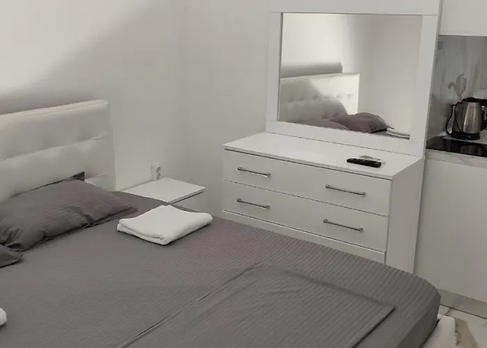 Golem Apartment Appartamento