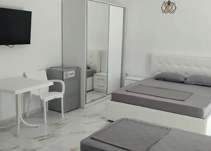 Golem Apartment Appartamento