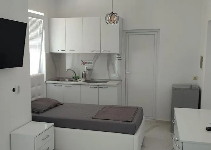 Golem Apartment *